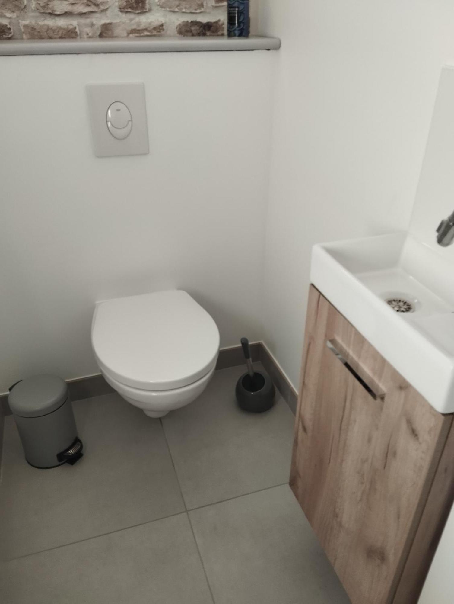 Maison Au Calme Avec Vue Etang Clesse  Kültér fotó